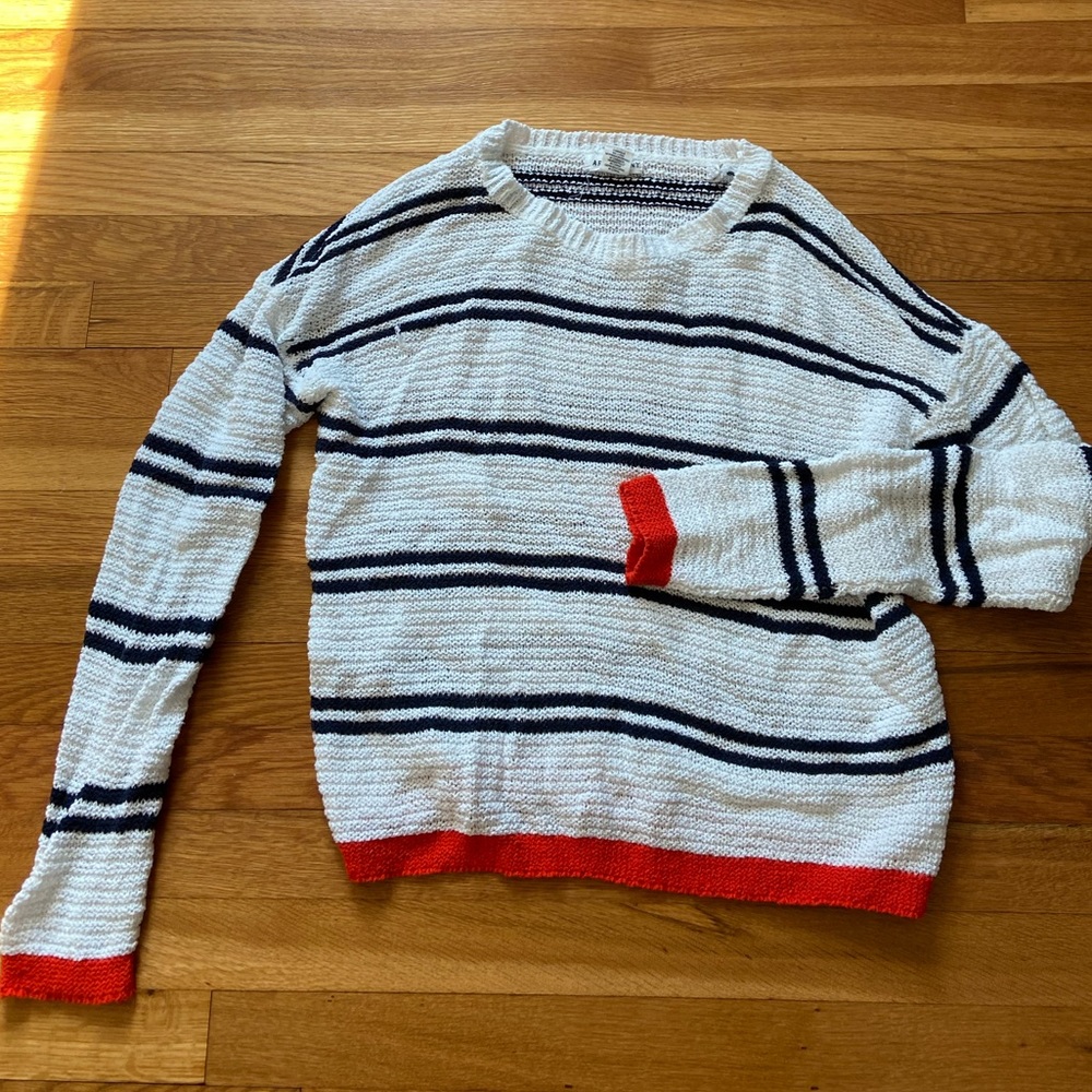 Artisan NY Striped Long Sleeve Sweater. Size Medium. Lightweight